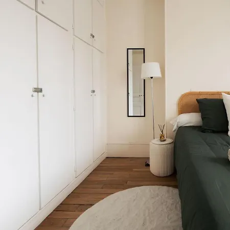 Apartment Le Nid Parisien *